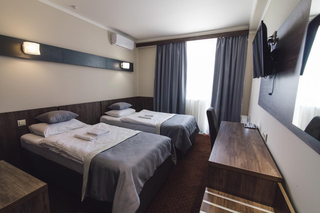 Zinedine Sport-Hotel Uzjhorod Eksteriør billede