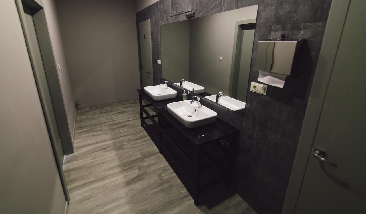Zinedine Sport-Hotel Uzjhorod Eksteriør billede