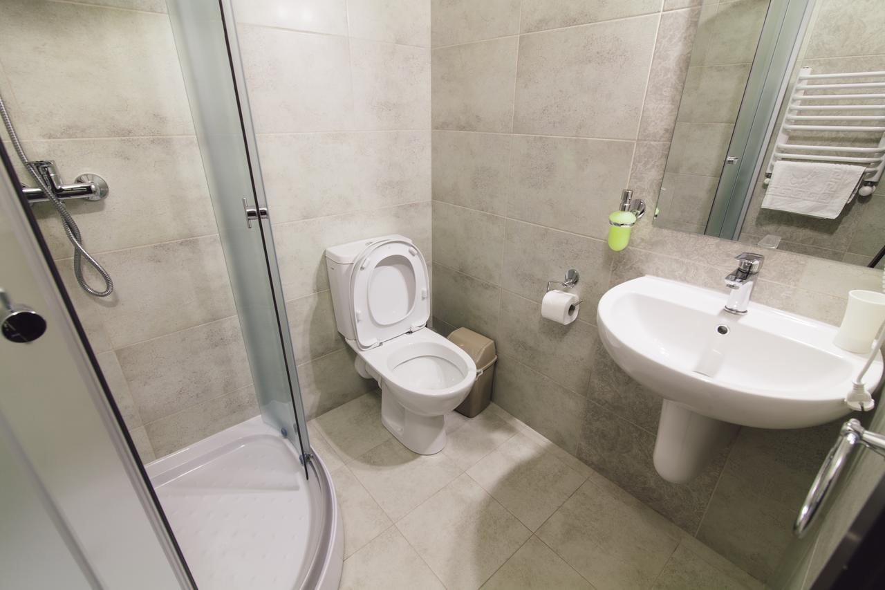 Zinedine Sport-Hotel Uzjhorod Eksteriør billede