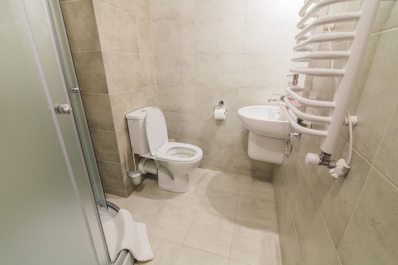 Zinedine Sport-Hotel Uzjhorod Eksteriør billede